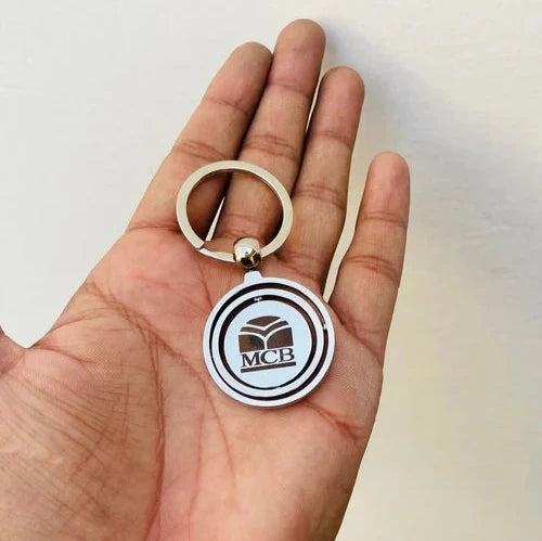 Customized Name/Logo Global Metallic 360 Rotatable Keychain For, Car Key Ring, Business Key Ring